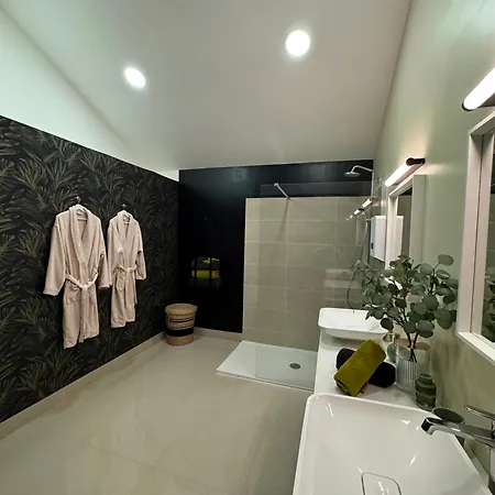 La Dependance De Charme & Privatif * Isbergues