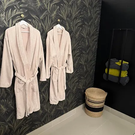 La Dependance De Charme & Privatif