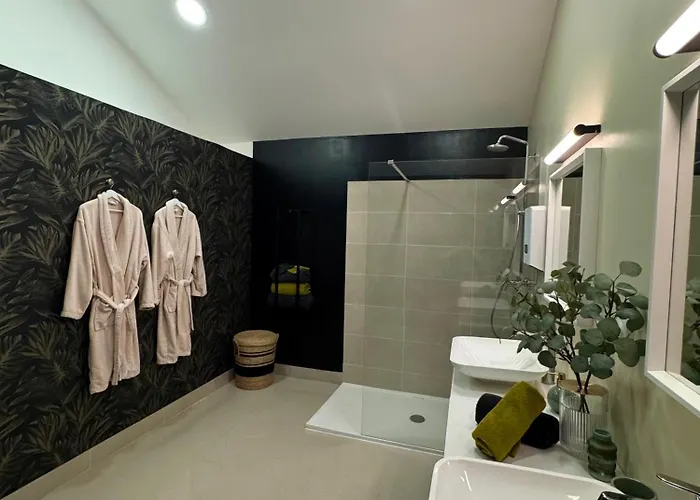 La Dépendance De Charme&spa Privatif * Isbergues